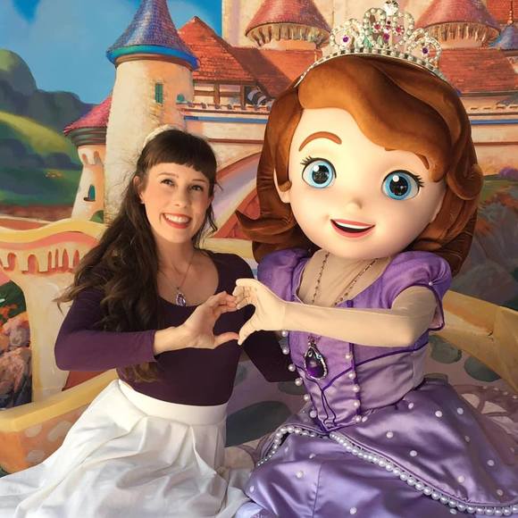 Meet your Posher, Megan - Picture 1 of 1